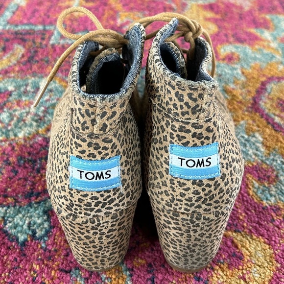 Toms | Women’s tan/black Kala Desert Cheetah Leopard Print Wedge laceup shoe 7.5 - Picture 10 of 16